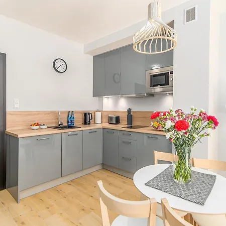 Apartment Rent Like Home - Apartament Kolo Brzegu I