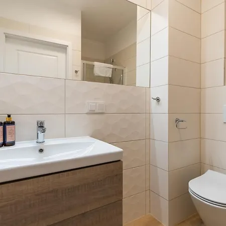 Rent Like Home - Apartament Kolo Brzegu I Kolobrzeg
